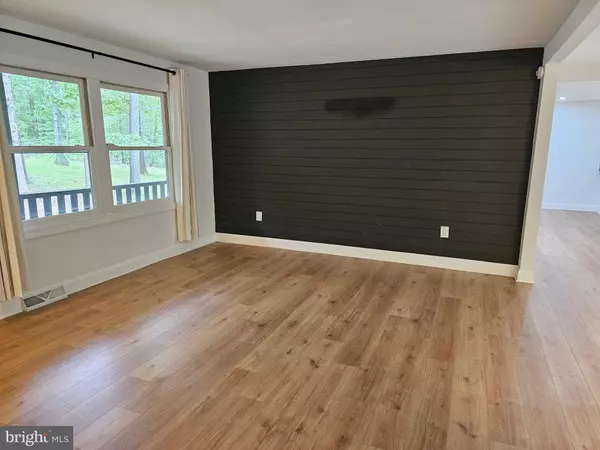 Fredericksburg, VA 22406,133 MEADOWS RD