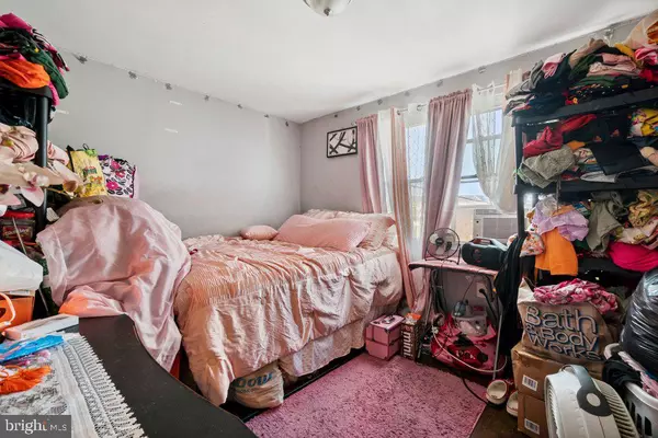 Dundalk, MD 21222,4015 SAINT AUGUSTINE LN