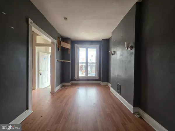 Baltimore, MD 21218,1518 E 28TH ST