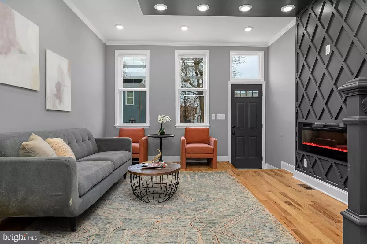 Baltimore, MD 21213,1908 E LANVALE ST