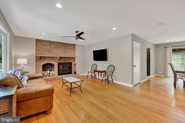 Cockeysville, MD 21030,1034 SAXON HILL DR