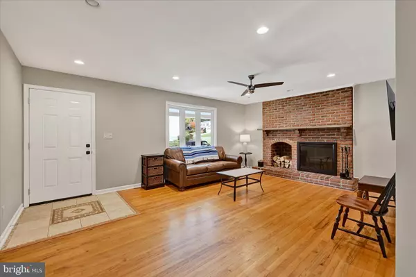 Cockeysville, MD 21030,1034 SAXON HILL DR