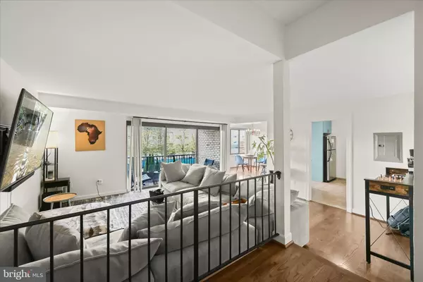 Silver Spring, MD 20902,10859 AMHERST AVE #202