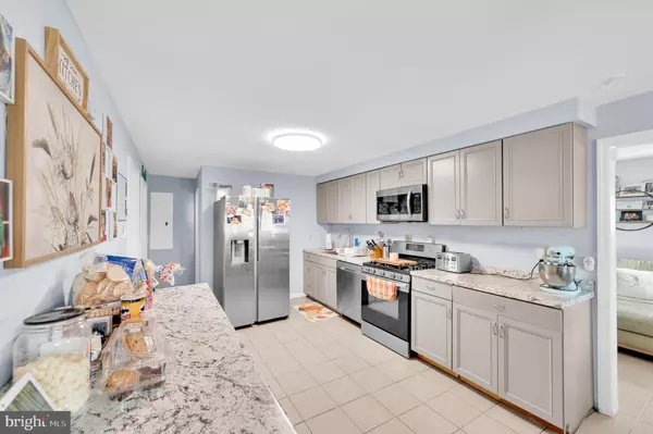 Tuckerton, NJ 08087,23 W SAIL