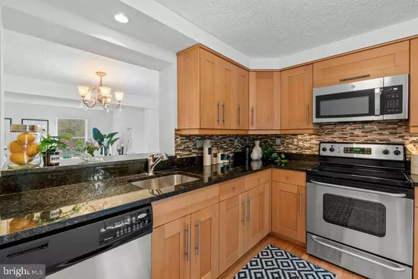 Gaithersburg, MD 20878,25 CAPPS CT