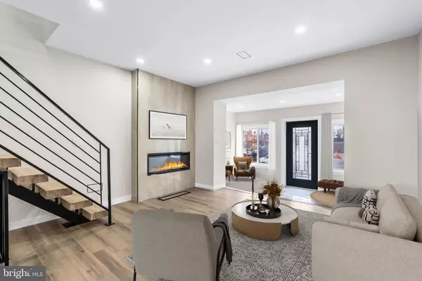 Philadelphia, PA 19143,5511 PINE ST