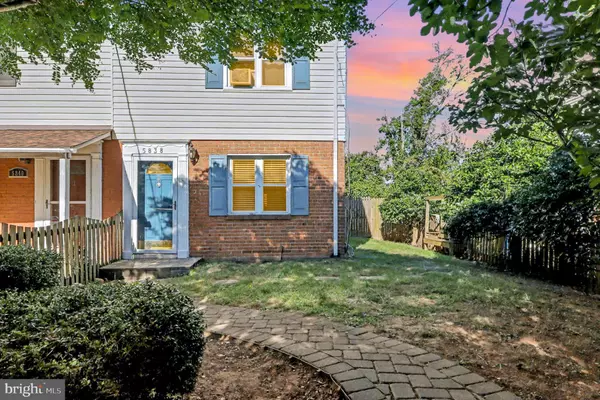 5838 FIFER DR, Alexandria, VA 22303