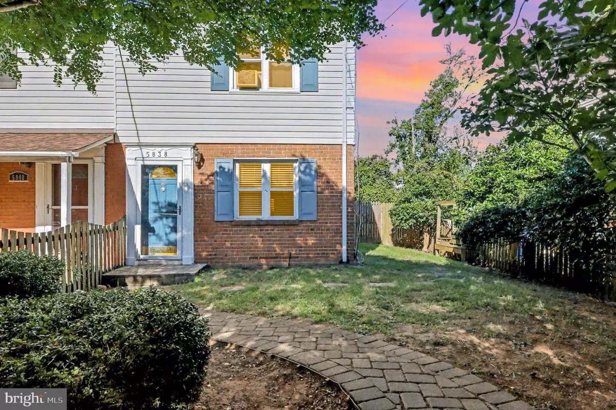 Alexandria, VA 22303,5838 FIFER DR