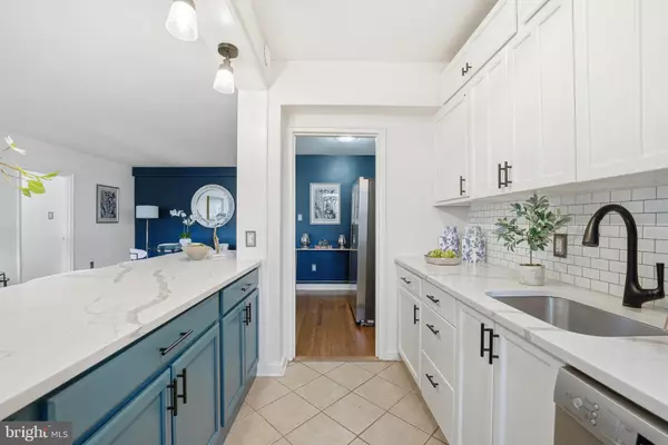 Alexandria, VA 22305,12 ASHBY ST #D