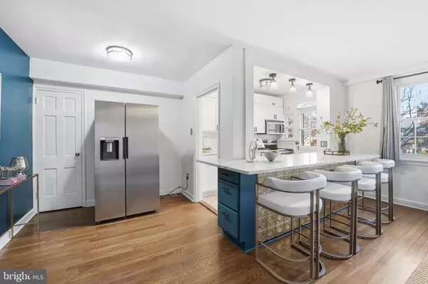 Alexandria, VA 22305,12 ASHBY ST #D