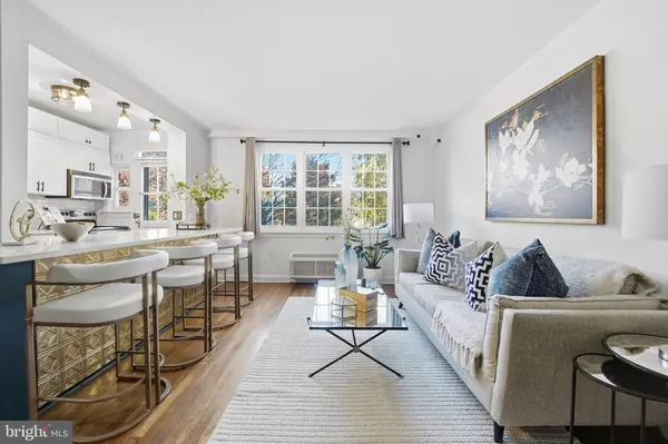 Alexandria, VA 22305,12 ASHBY ST #D