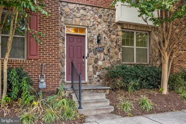 Ashburn, VA 20148,22569 NORWALK SQ