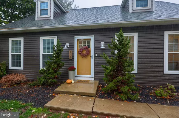 Ephrata, PA 17522,158 VALLEY VIEW DR