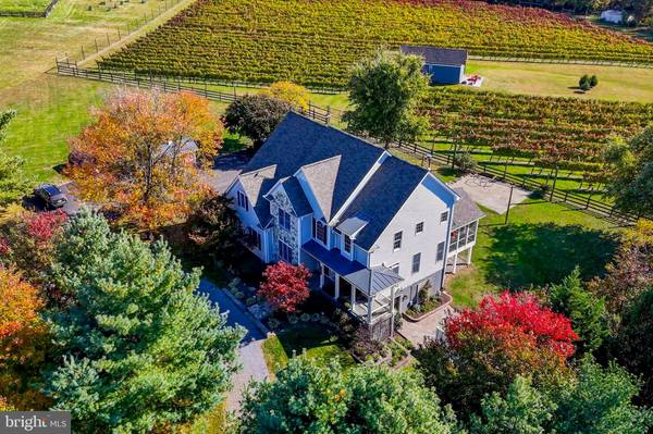 Lovettsville, VA 20180,13902 BRONCO LN