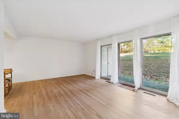 Wayne, PA 19087,71 DRUMMERS LN