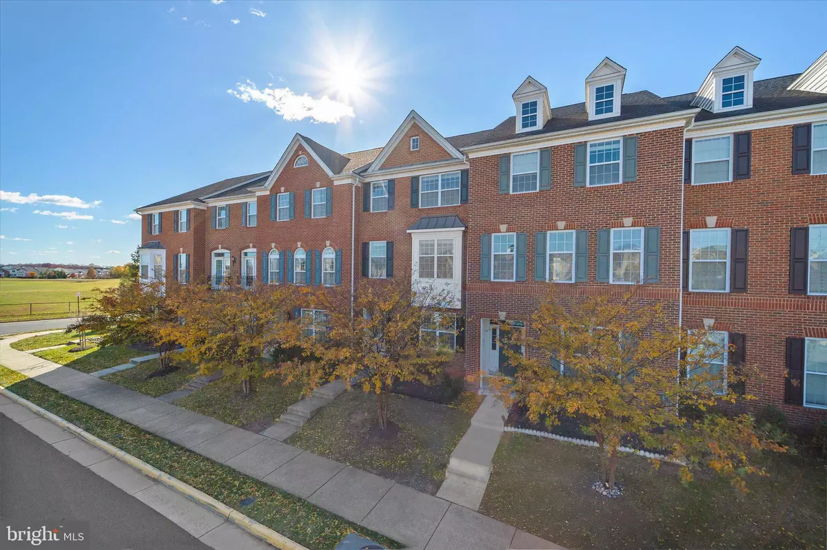 Ashburn, VA 20148,23345 MILLTOWN KNOLL SQ