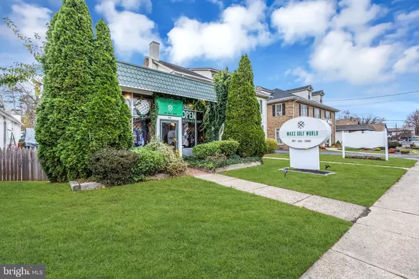 Audubon, NJ 08106,256 S WHITE HORSE PIKE