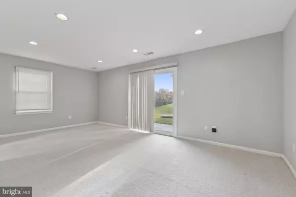 Sterling, VA 20164,1049-A MARGATE CT