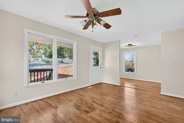 Front Royal, VA 22630,5 CRESTVIEW DR