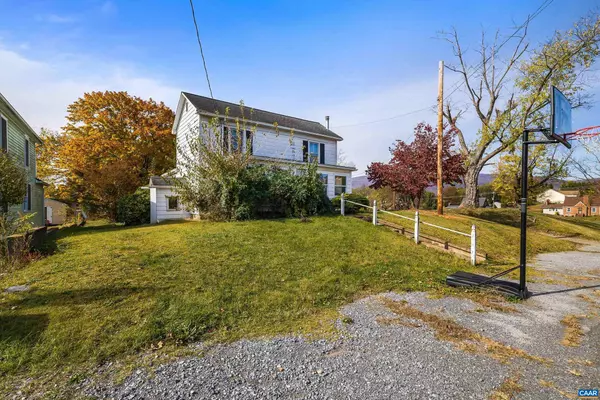 Shenandoah, VA 22849,613 6TH ST