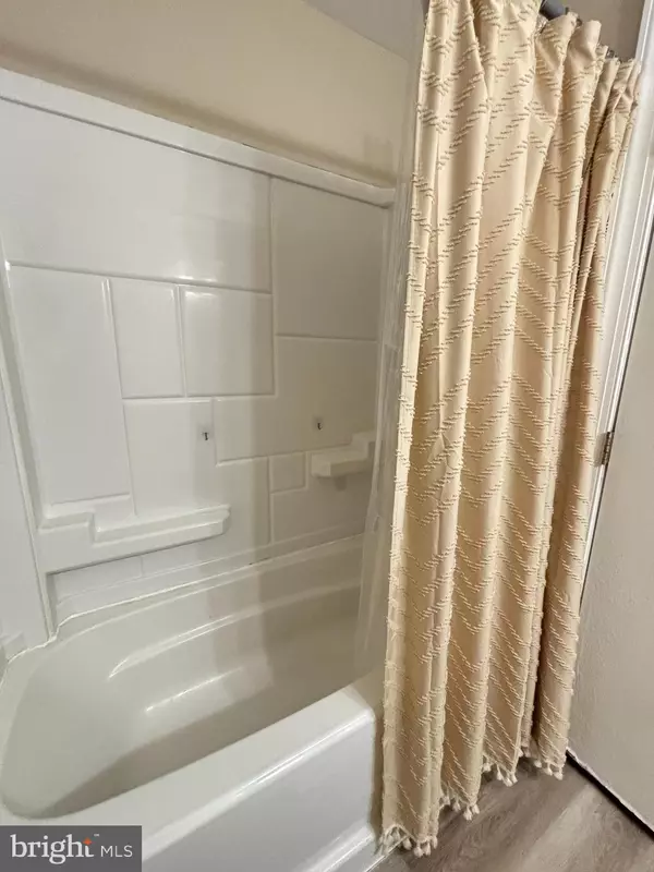 Williamstown, NJ 08094,1011 S BEECHAM RD