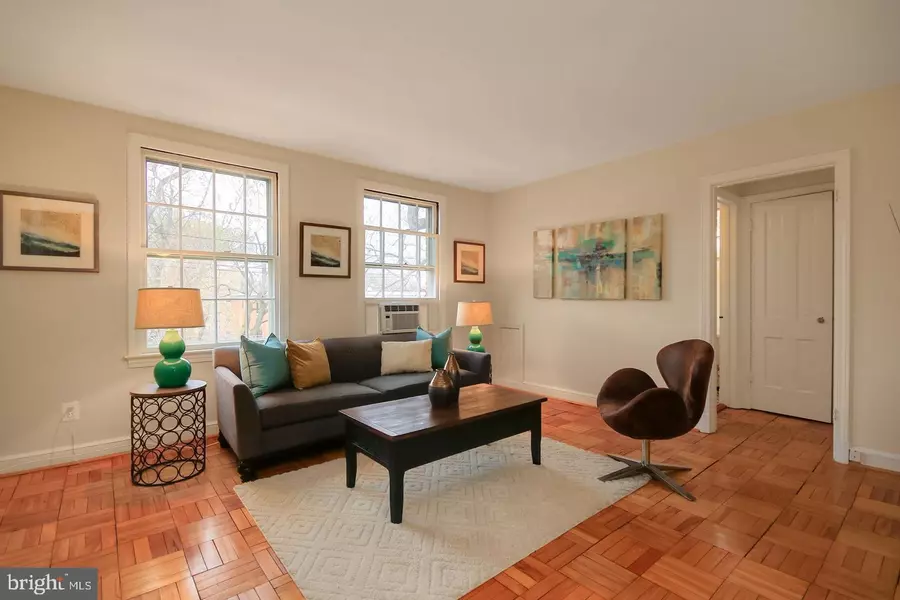 2712 ORDWAY ST NW #5, Washington, DC 20008