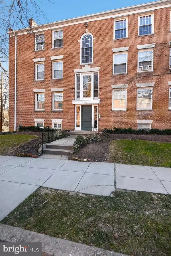 Washington, DC 20008,2712 ORDWAY ST NW #5