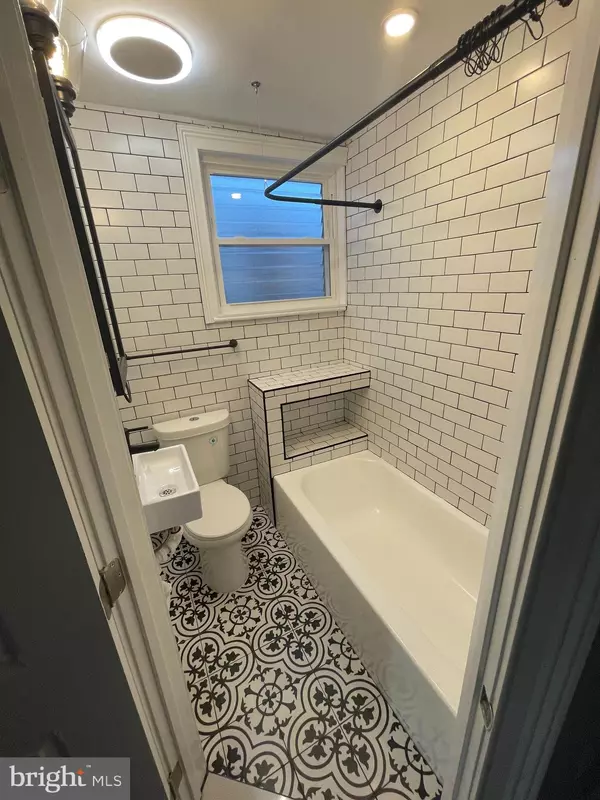 Philadelphia, PA 19134,1839 E CLEMENTINE ST