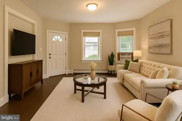 Glassboro, NJ 08028,134 S MAIN ST