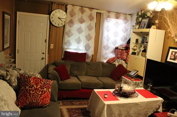 Baltimore, MD 21213,3144 RAVENWOOD AVE