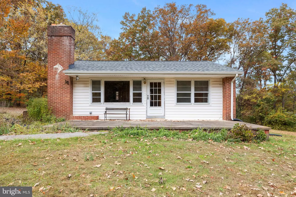 Front Royal, VA 22630,203 JENNY WREN DR