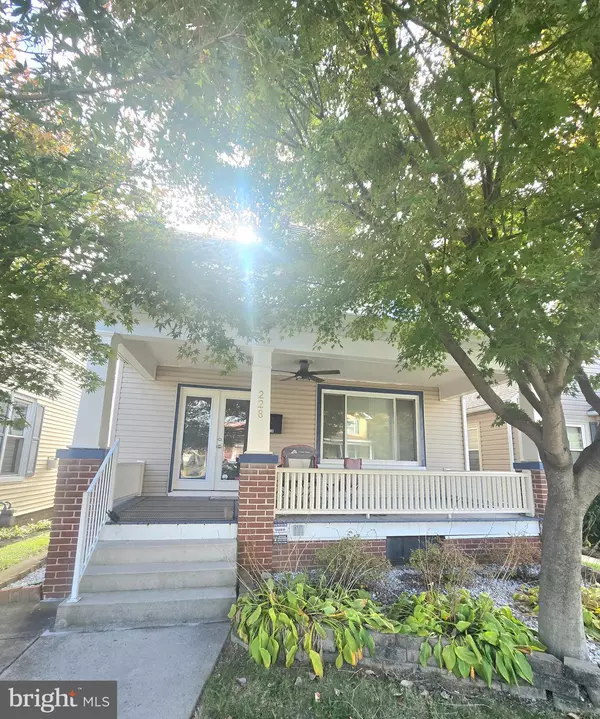 228 PRINCESS ST, Hanover, PA 17331