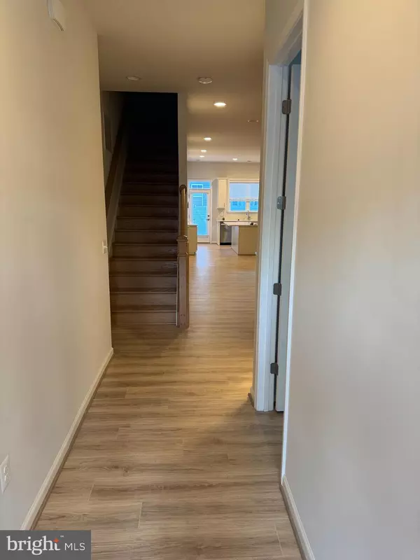 Bristow, VA 20136,9475 SARAH MILL TER