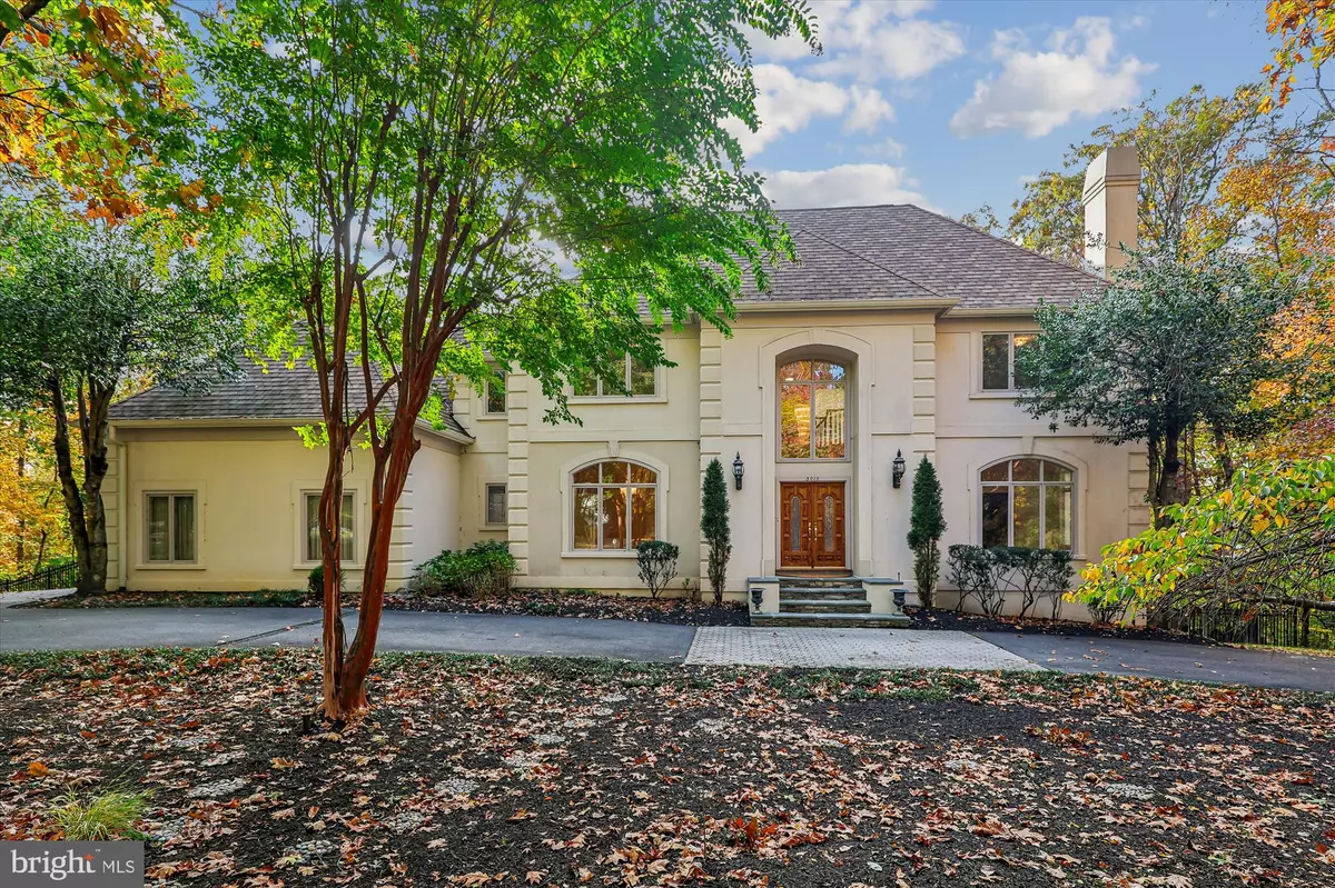 Oakton, VA 22124,3010 WESTHURST CT