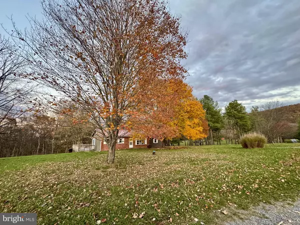 Great Cacapon, WV 25422,852 STELLAR WAY