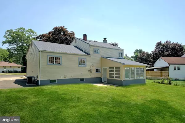 Hamilton, NJ 08610,19 COPPERFIELD DR