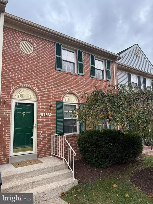 Manassas, VA 20110,8625 POINT OF WOODS DR