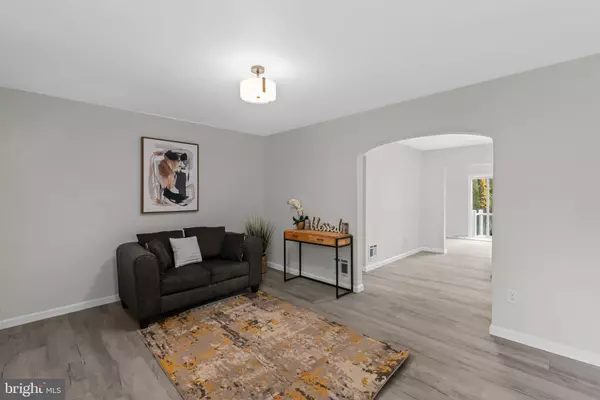 Lawnside, NJ 08045,22 E CENTER OAK AVE