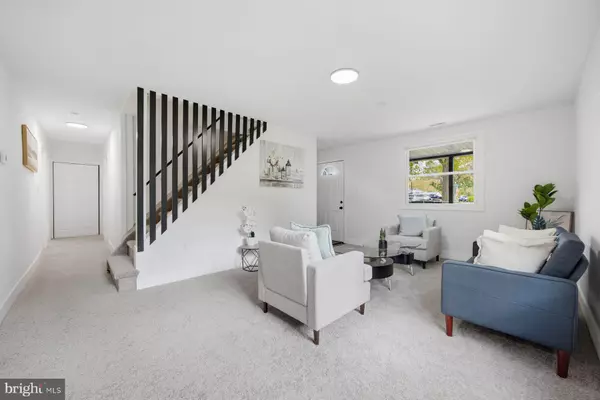 Glen Burnie, MD 21061,1731 SAUNDERS WAY