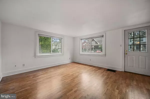 Wyoming, DE 19934,118 BROAD ST