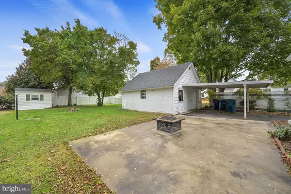 Wyoming, DE 19934,118 BROAD ST