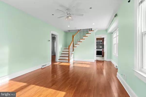 Audubon, NJ 08106,243 HAMPSHIRE AVE