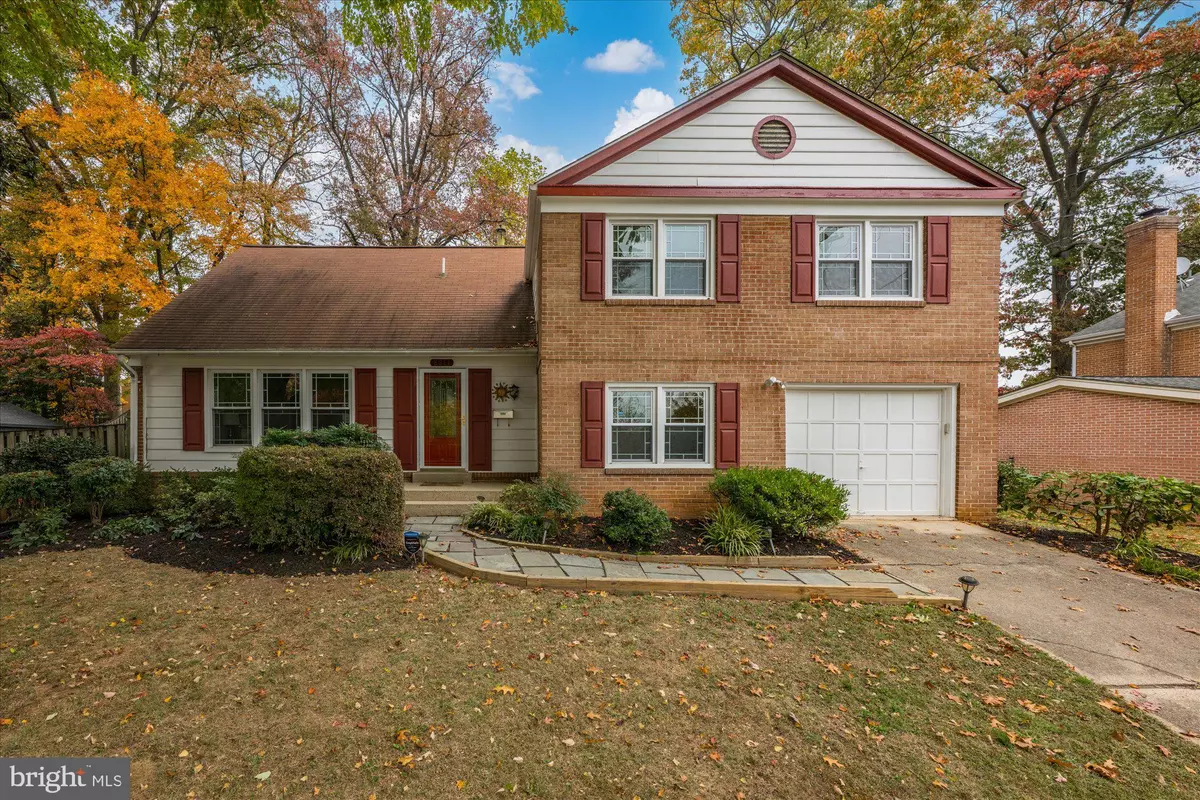 Potomac, MD 20854,8311 AQUEDUCT RD