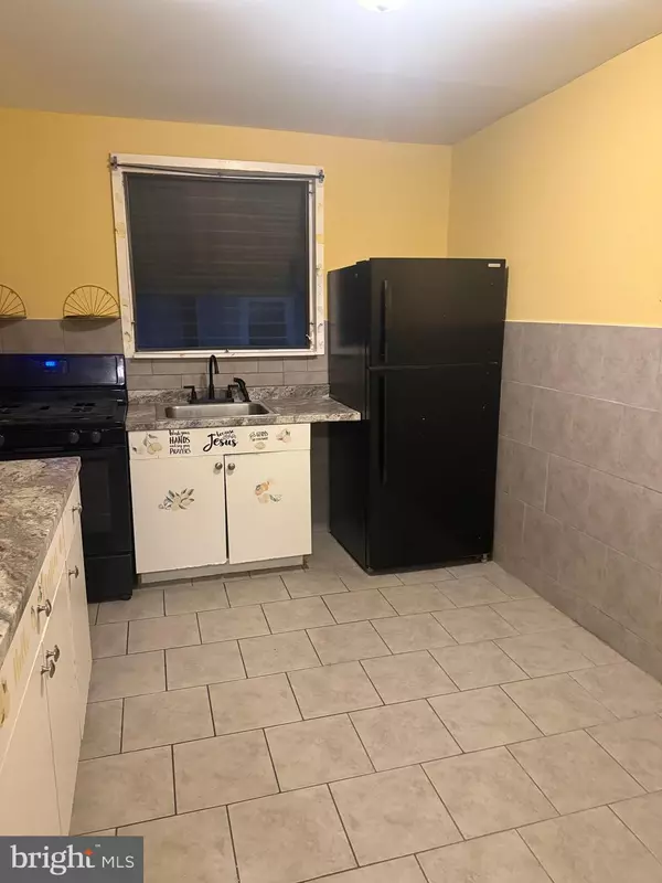 Upper Darby, PA 19082,414 GLENDALE RD