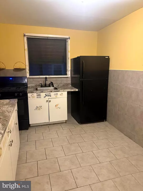 Upper Darby, PA 19082,414 GLENDALE RD