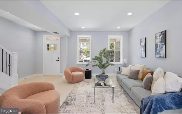 Washington, DC 20011,706 LONGFELLOW ST NW