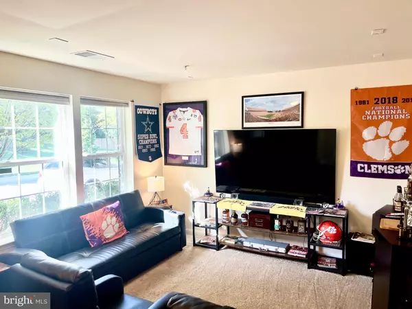 Upper Marlboro, MD 20774,9513 WESHURST LN