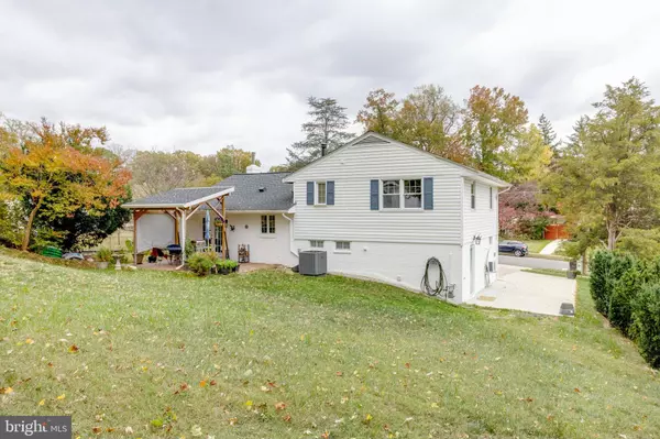 Springfield, VA 22150,7503 MENDOTA PL