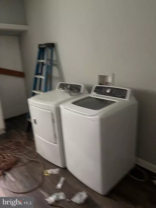 Baltimore, MD 21213,1113 N MONTFORD AVE