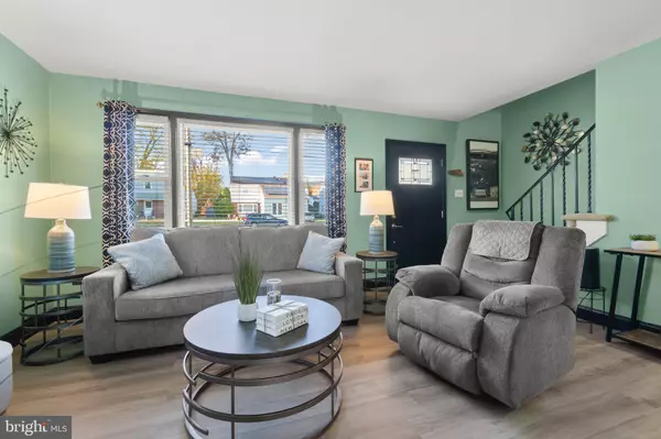 Pennsauken, NJ 08109,7028 COLLINS AVE